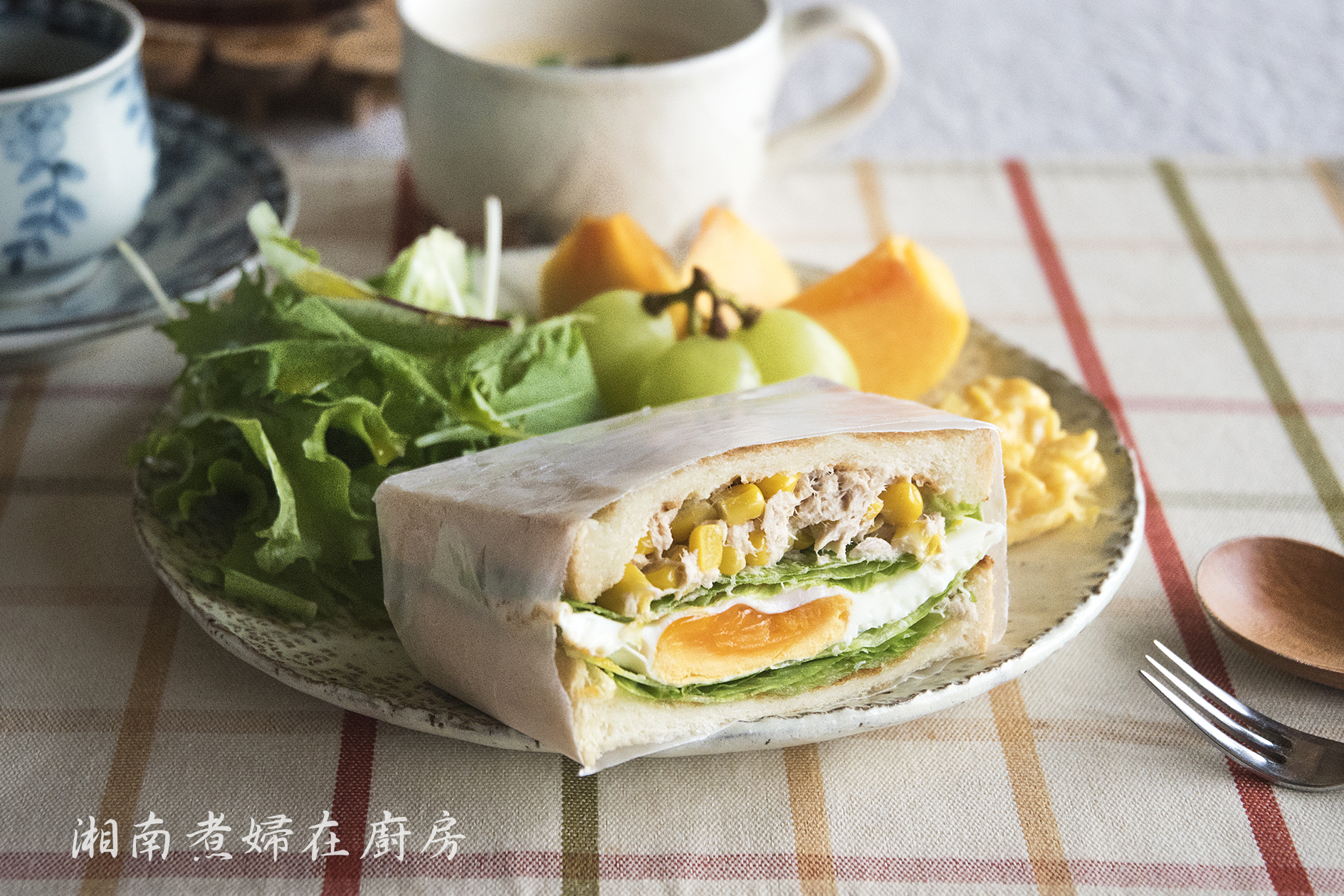 sandwich_DSC_6201_w2400