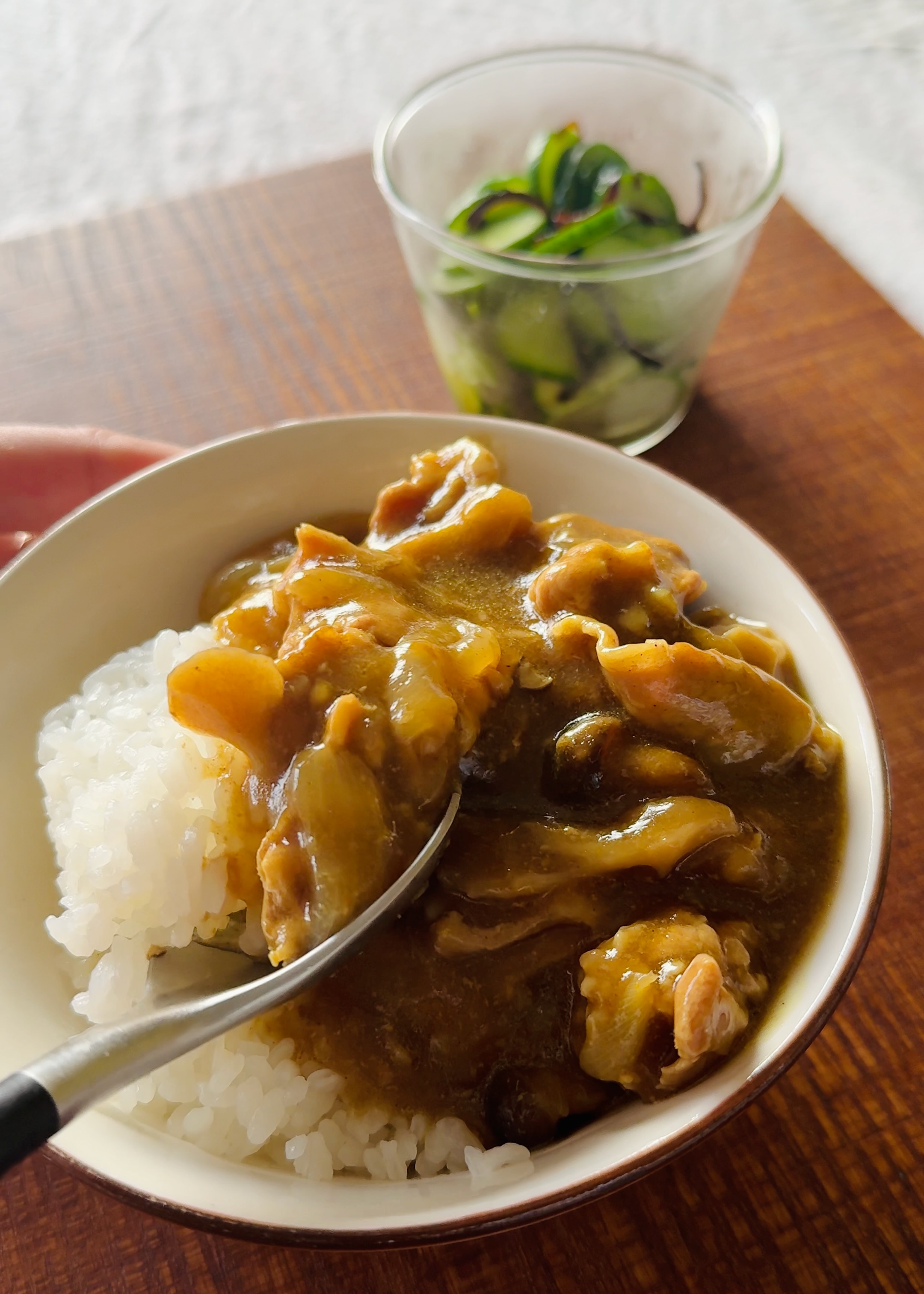 推薦日本咖哩塊：無化學添加，素食可食用，無麩質，蘋果天然甜味，青森風間農場咖哩粉